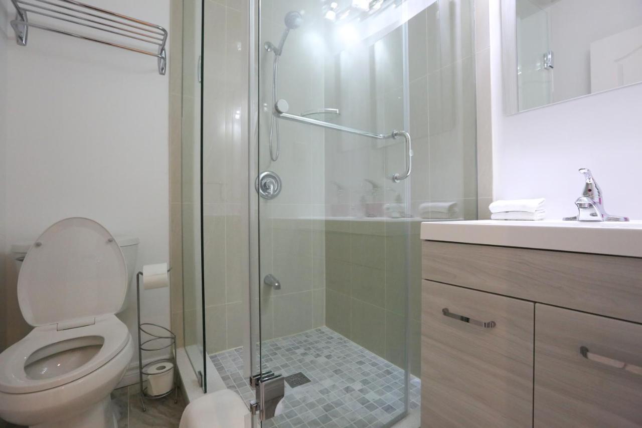 Guest house Ya Hua Pei Toronto
