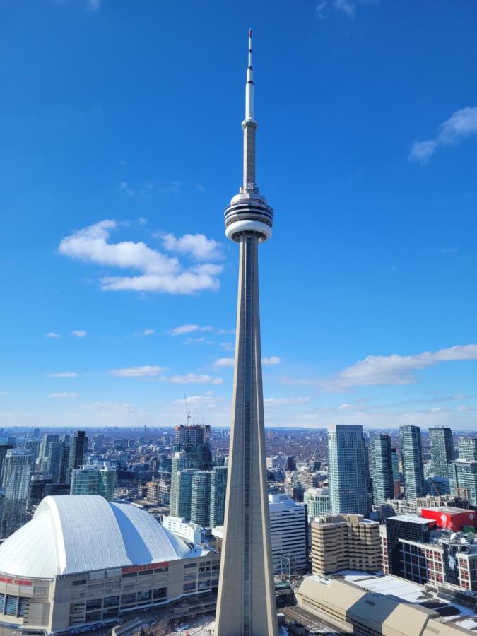 Two Bd Cn Tower And Ontario View Apartment Toronto