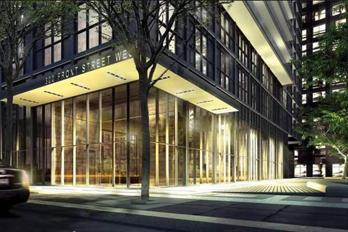 Apartment Front Street Suites