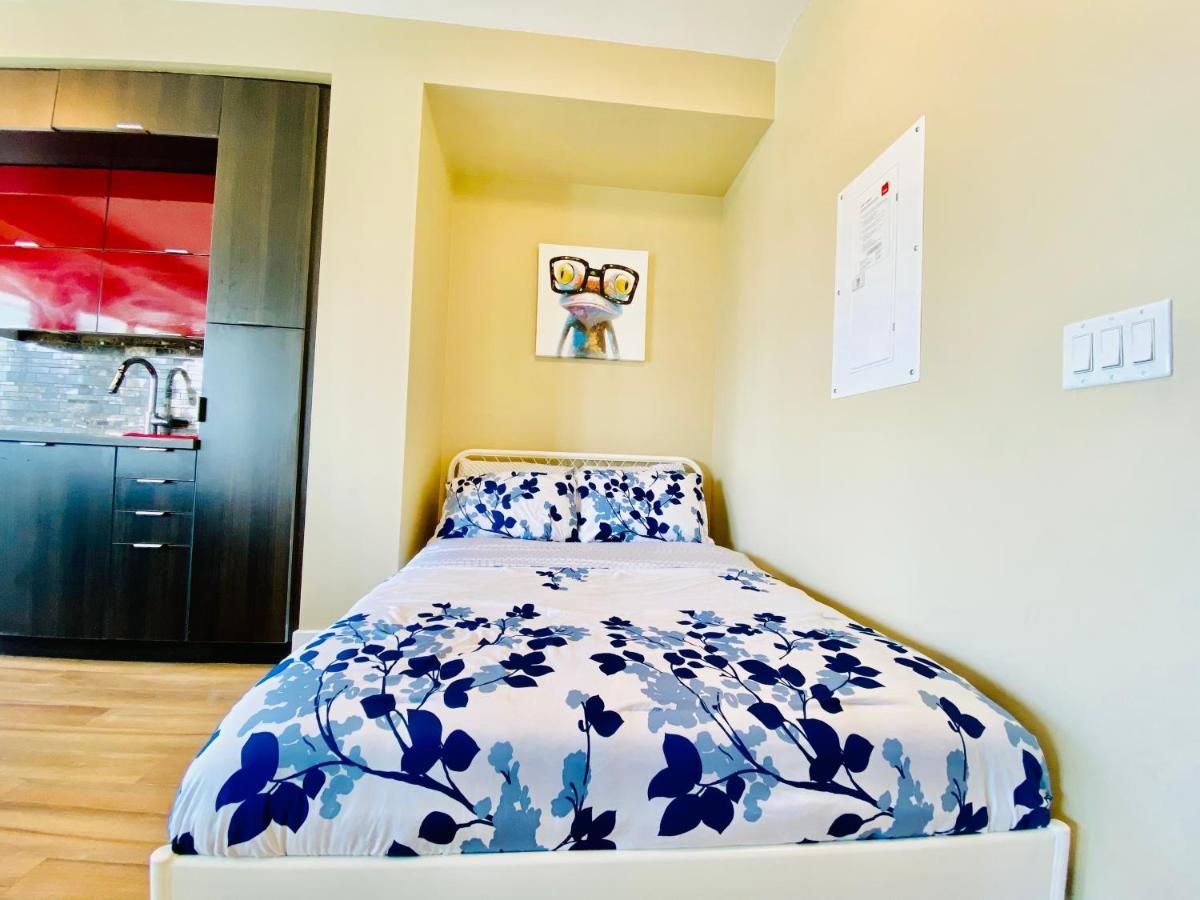 Front Street Suites Apartment