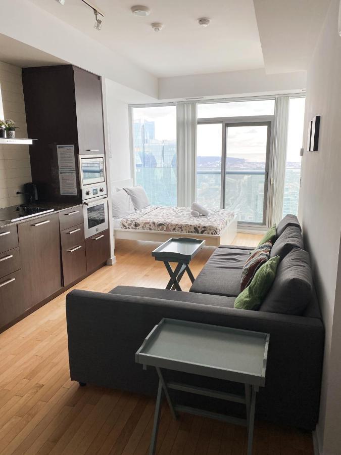Ihost Suites Ice Apartment Toronto