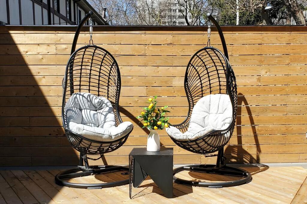 Renovated Guest Near The & High Park In Toronto! Apartment Toronto