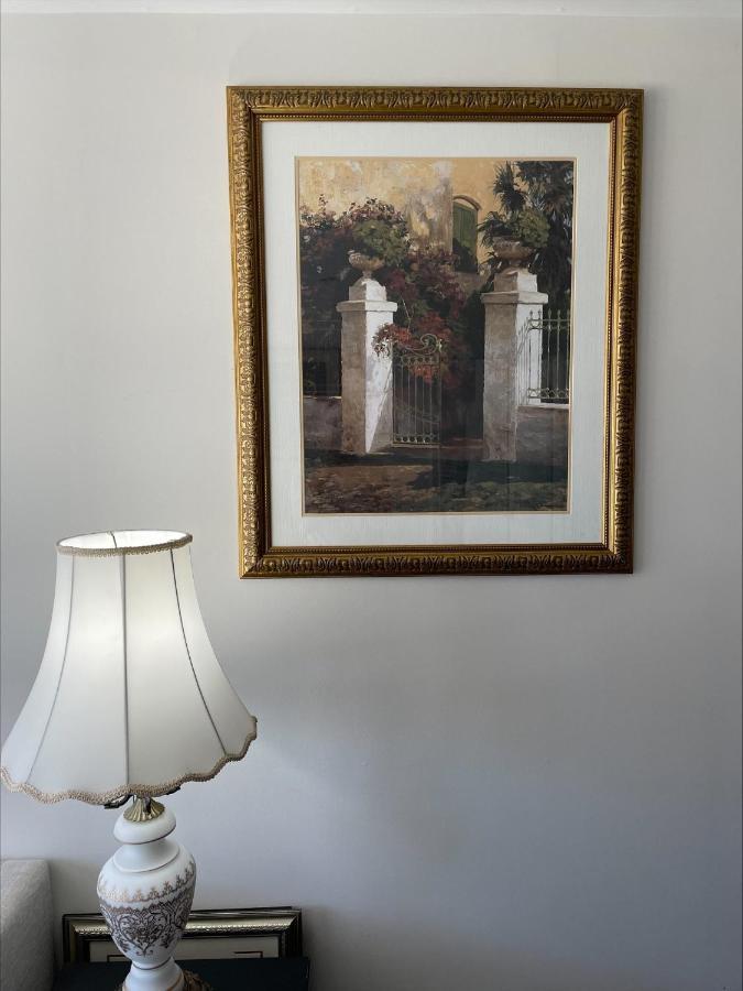 77 Nice And Warm Series Rooms Toronto