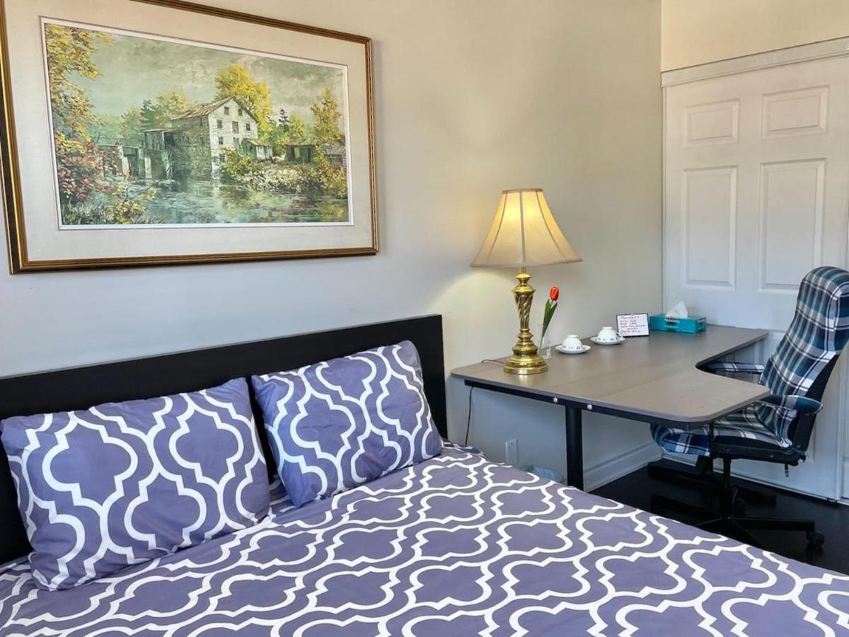 77 Nice And Warm Series Rooms Homestay Toronto