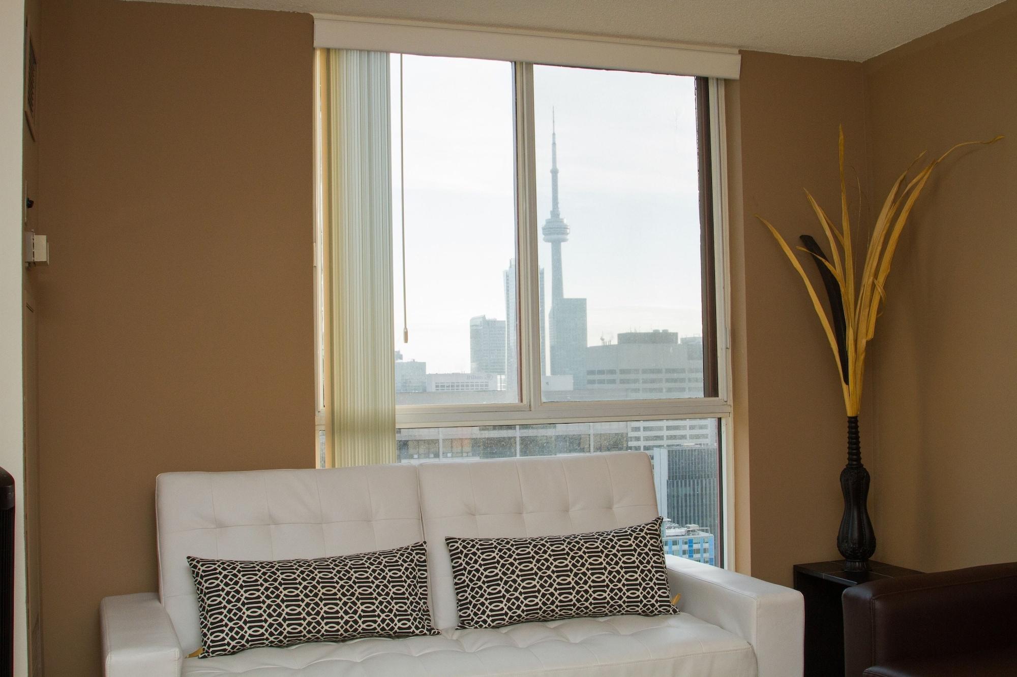 Aparthotel Canada On Bay, Established 1998