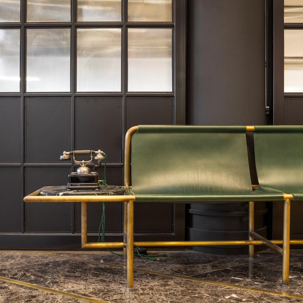 The Broadview Hotel 4*