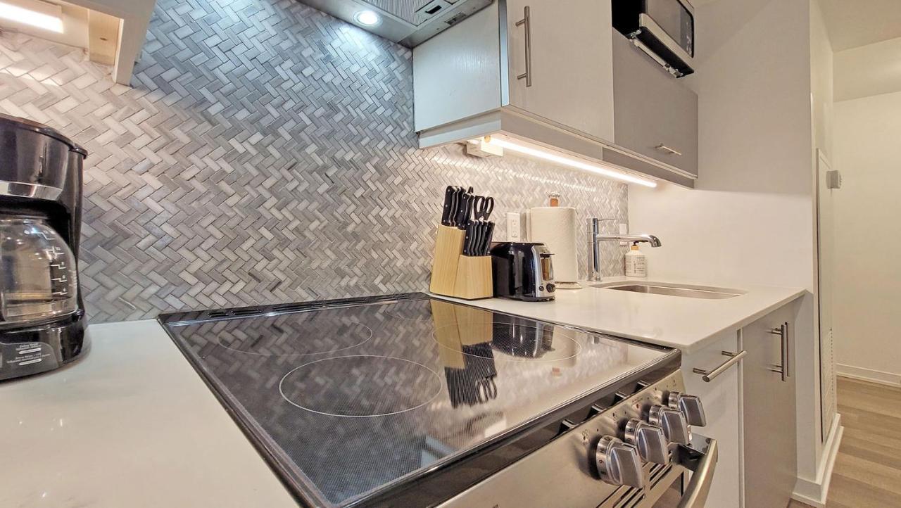 Apartment Lovely 3 Bedrooms In Of *