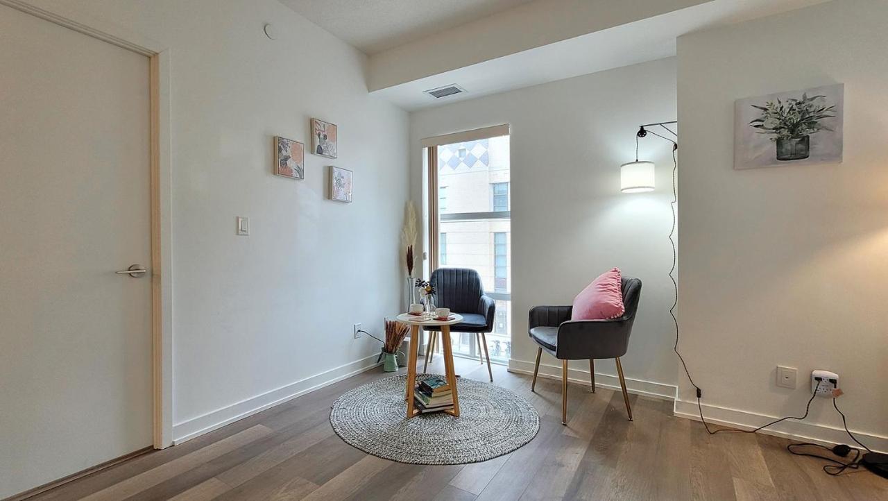 Apartment Lovely 3 Bedrooms In Of *
