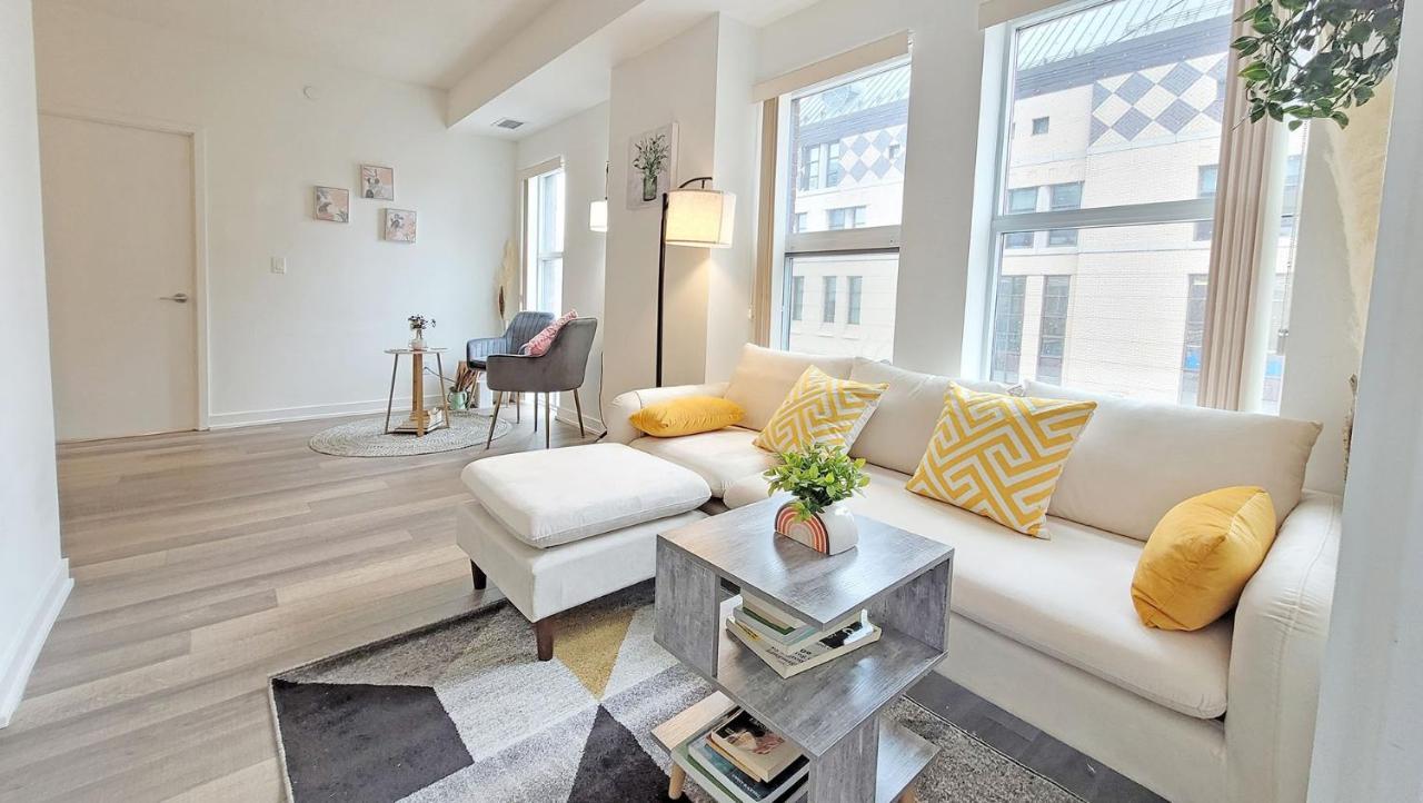 Apartment Lovely 3 Bedrooms In Of *