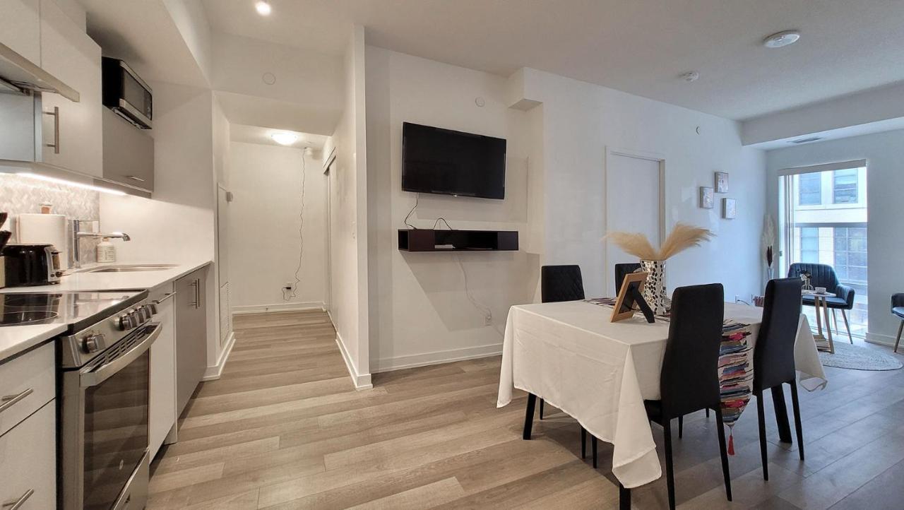 Apartment Lovely 3 Bedrooms In Of *