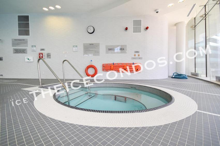 Luxury Living On The Lake! 3 Bedroom 2 Bath Extended Balcony And Parking Toronto