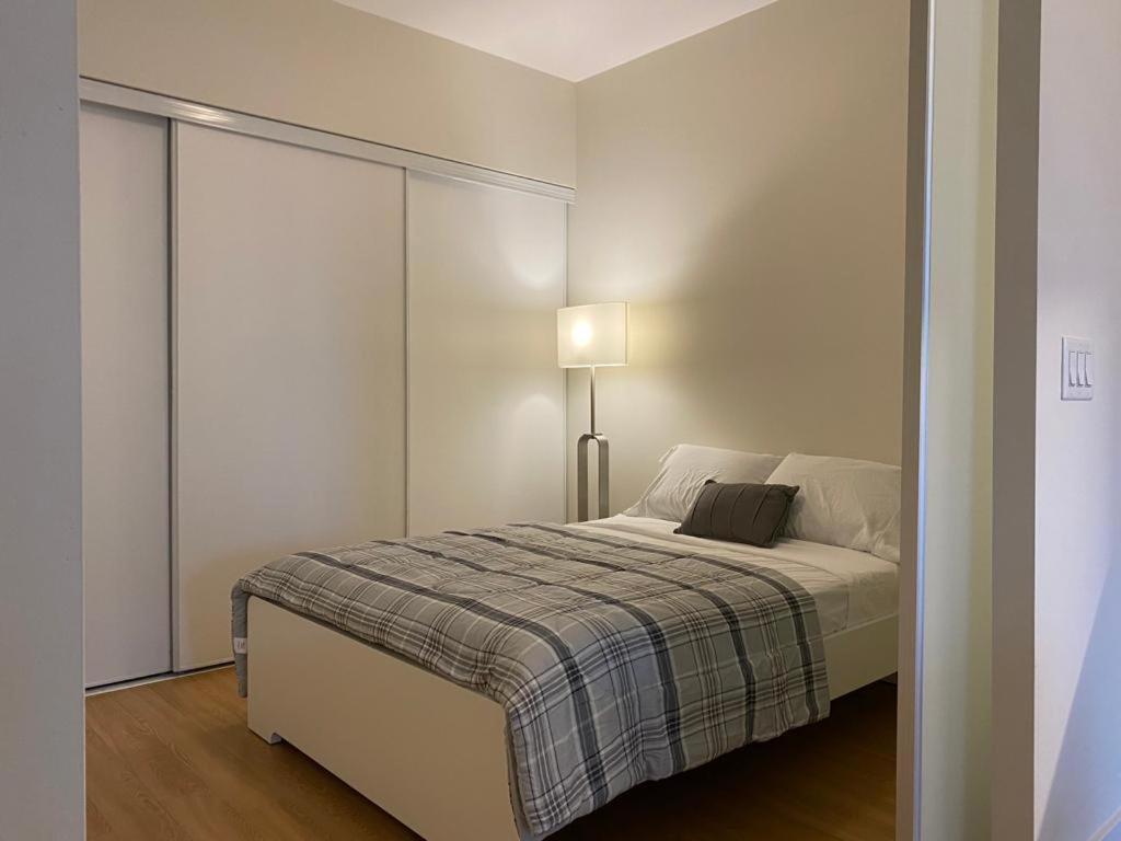 Apartment Grand View 2br/2ba Cn Tower,union,tiff/mtcc