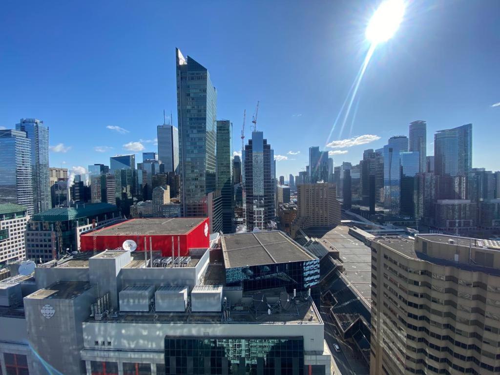 Apartment Grand View 2br/2ba Cn Tower,union,tiff/mtcc