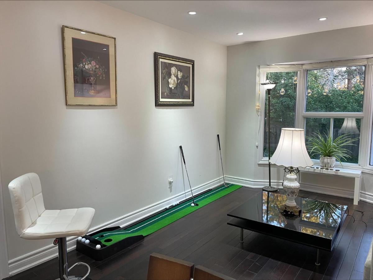 77 Nice And Warm Series Rooms Homestay Toronto