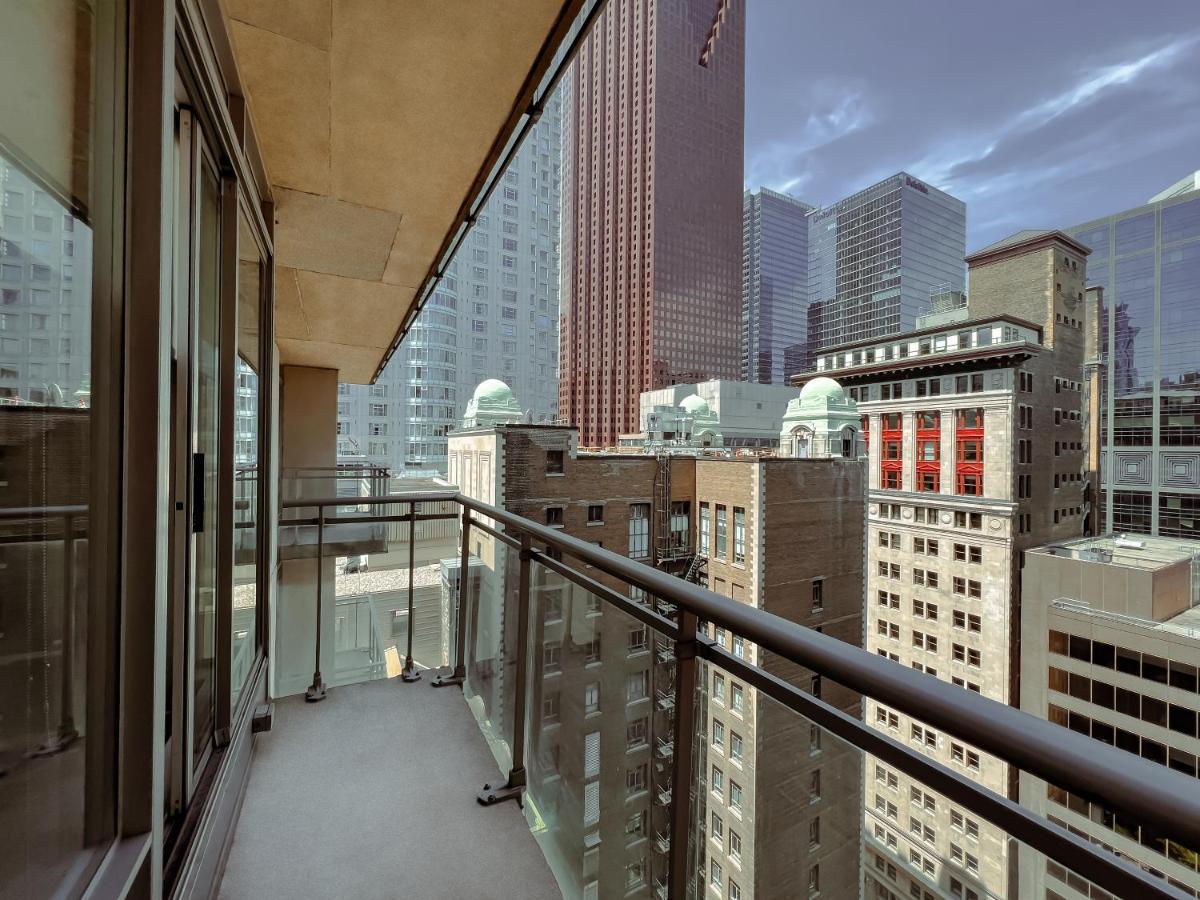 Executive Cosmopolitan Hotel Toronto