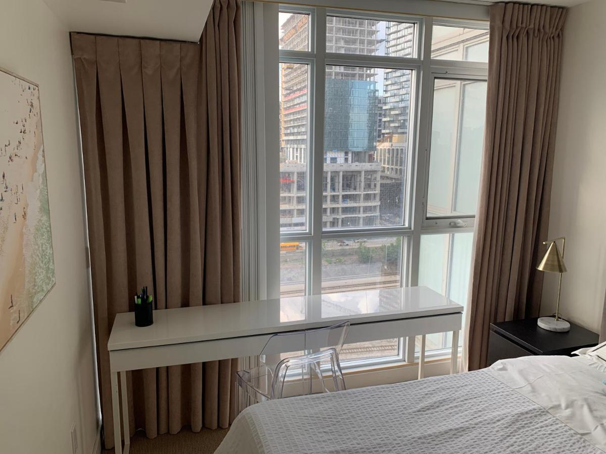 Toronto Suite With Parking Toronto