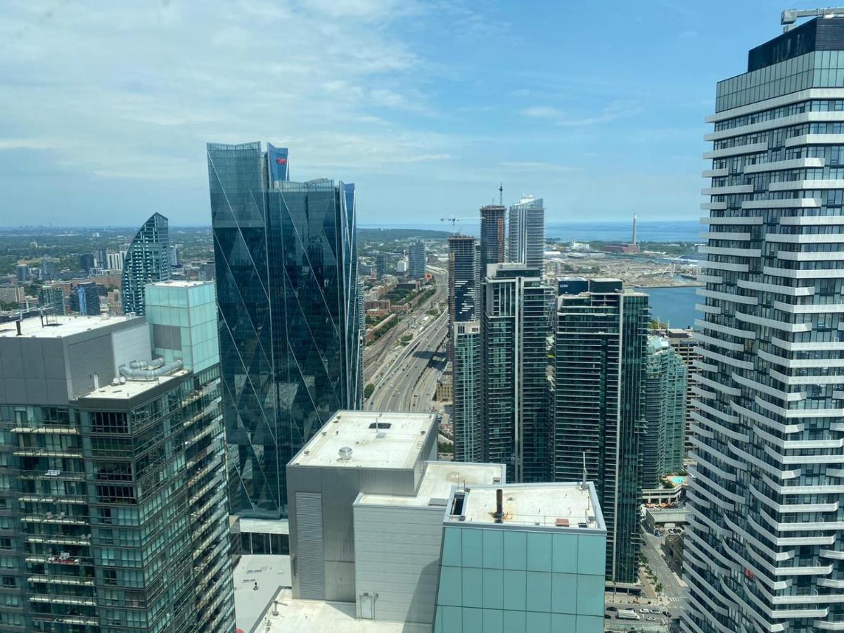 Apartment Ihost Suites Ice Toronto