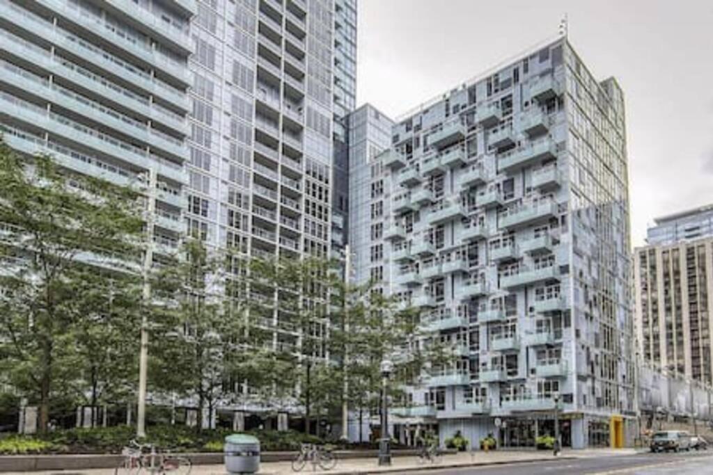 Apartment Elegant Downtown On Front West Street Ii