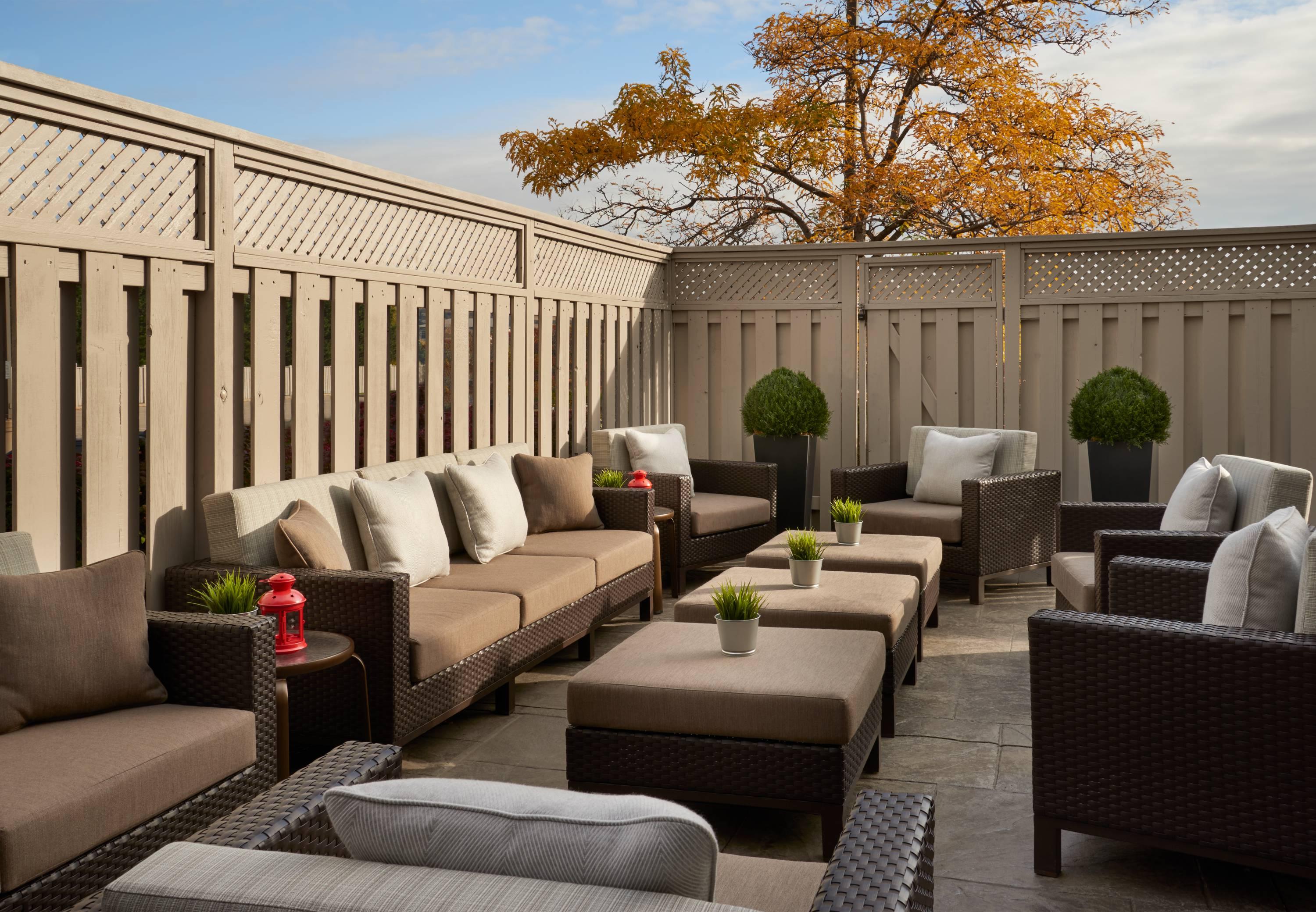 Courtyard By Marriott Airport Hotel 3*