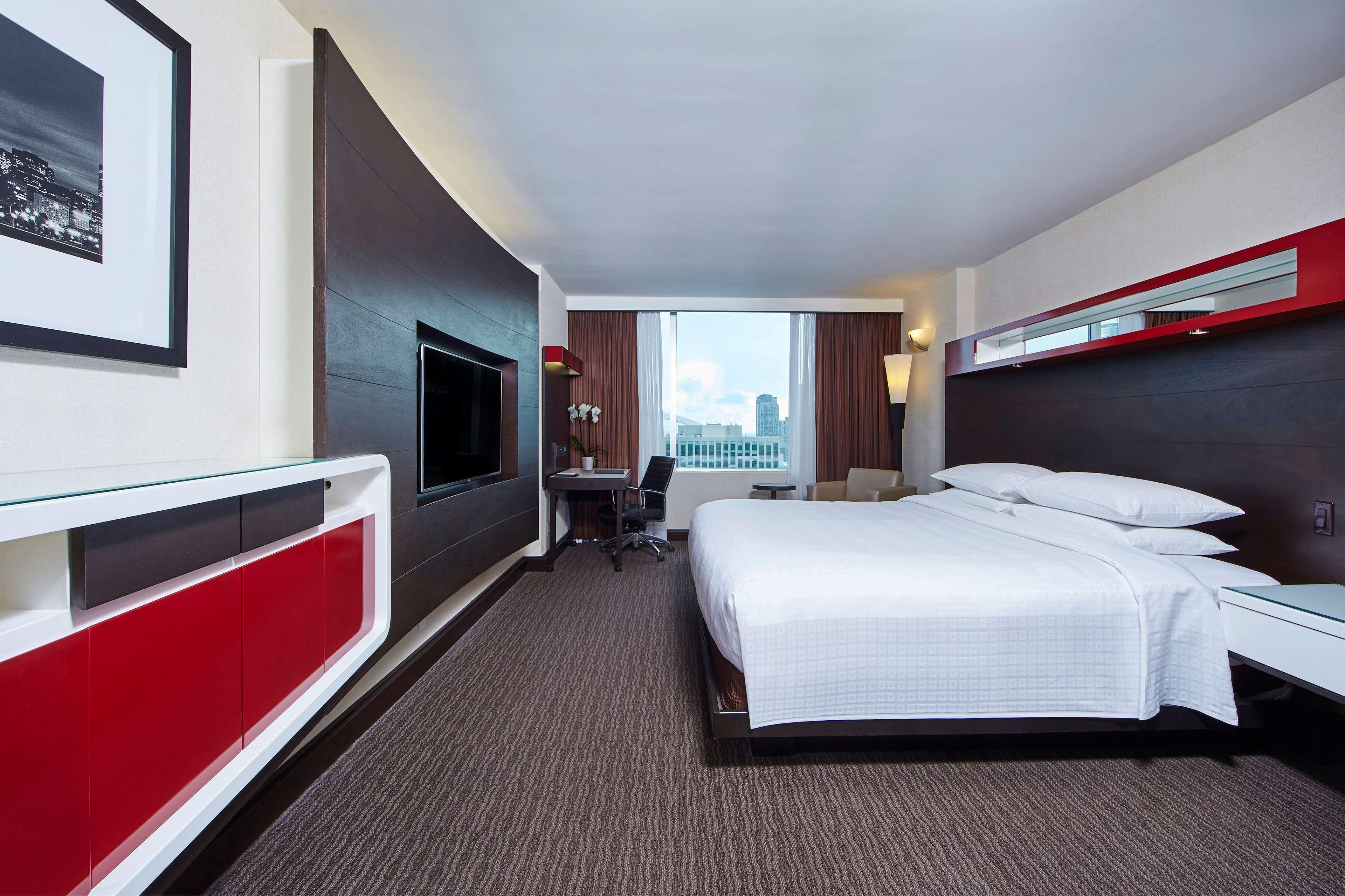 Hyatt Regency 4* Toronto