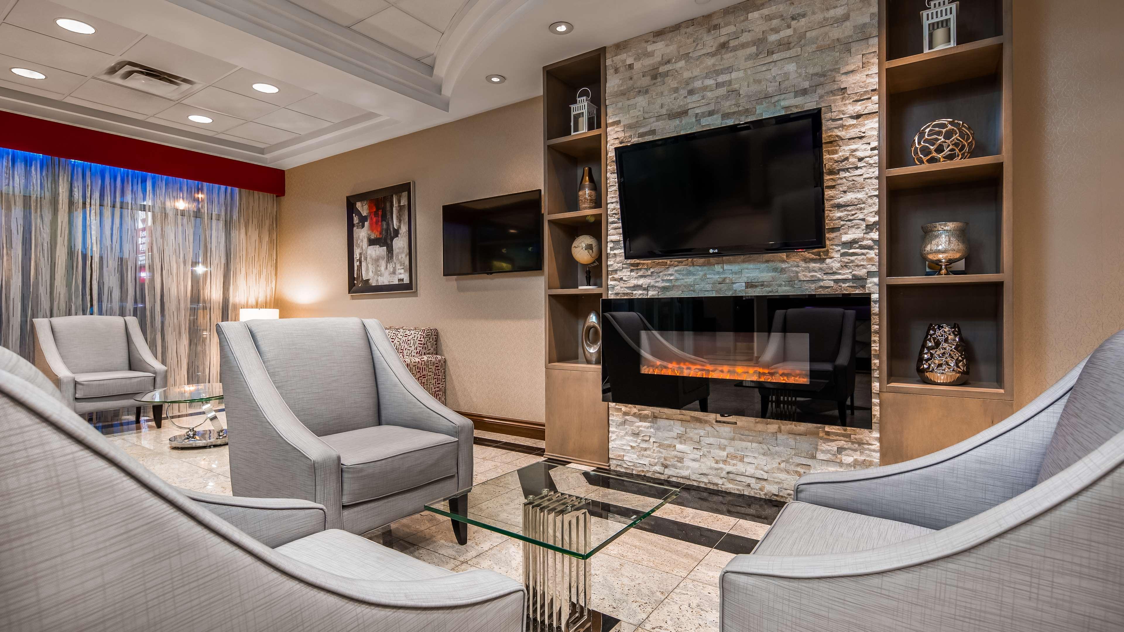 Western Travel Airport Hotel Toronto