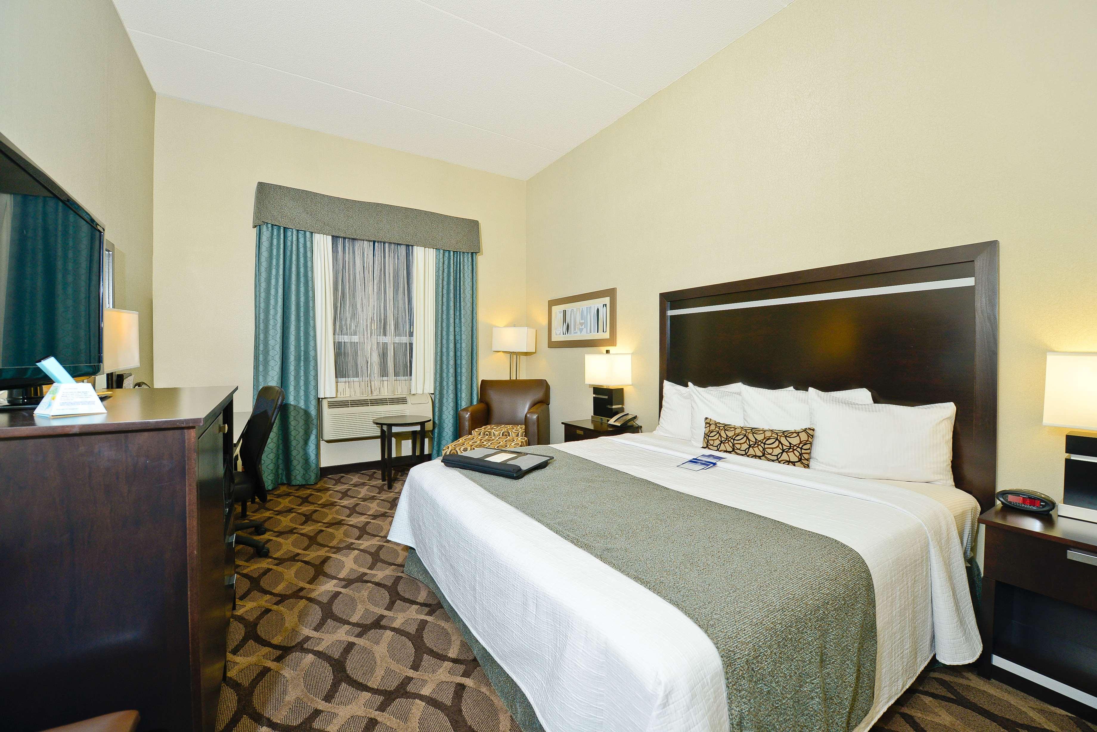 Hotel Western Travel Airport 3*