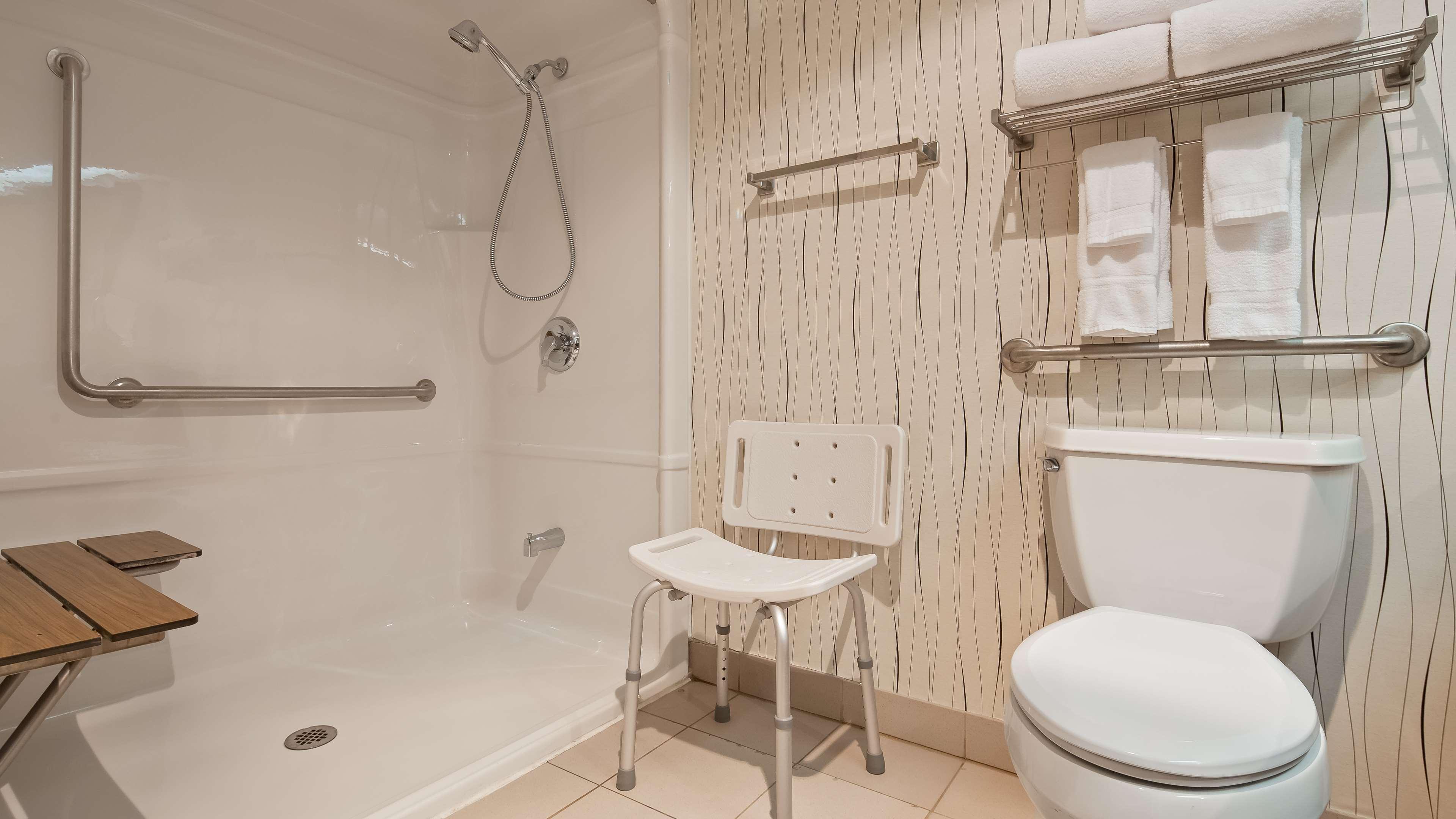 Western Travel Airport Hotel 3*