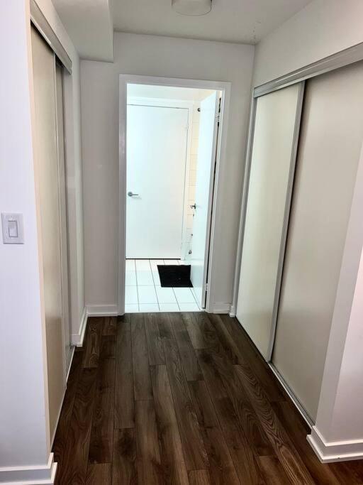 Luxurious In The Center Of Downtown *