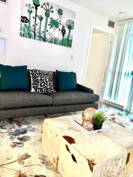 Apartment Luxurious In The Center Of Downtown *