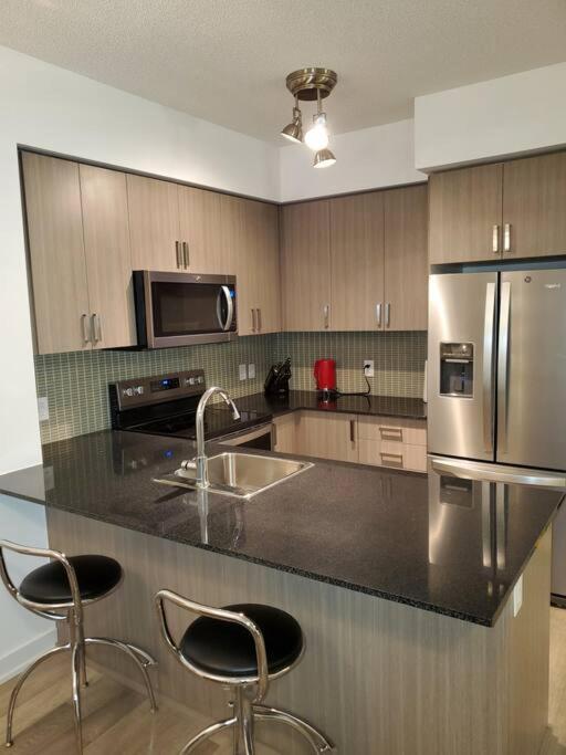 Apartment Midtown 4 Bedroom Free Wi-fi And Parking