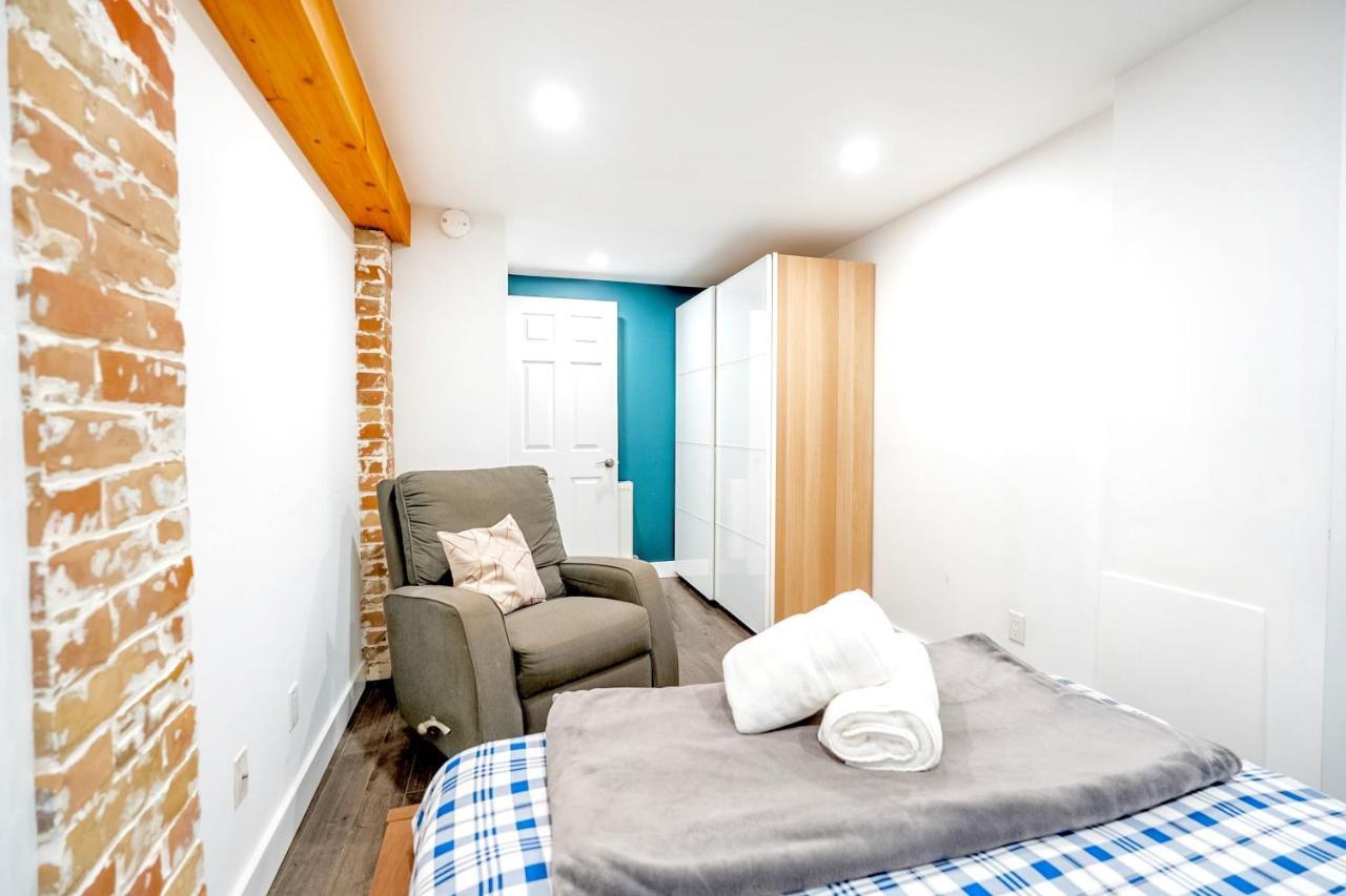 Spacious 1br Just Minutes From High Park
