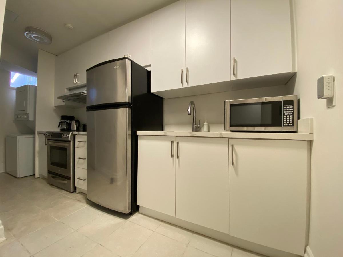 Homestay Yorkmills And Bayview !bb Spacious And Stylish Private Bedroom With Shared Bathroom