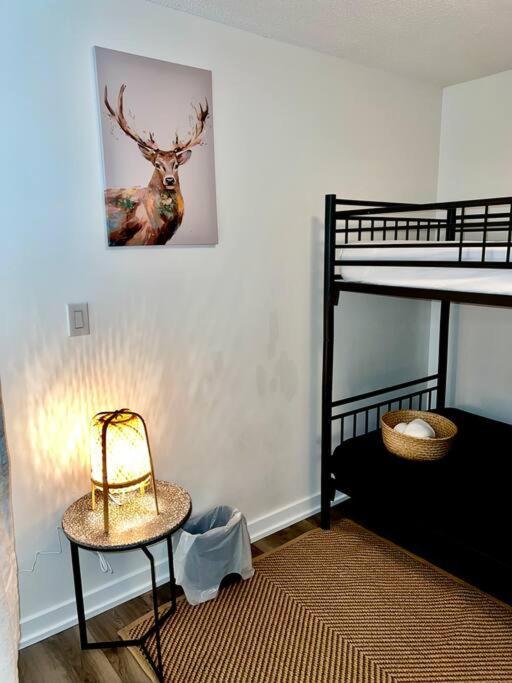 Stunning Wit Amazing View 5mins From Cntower Apartment *