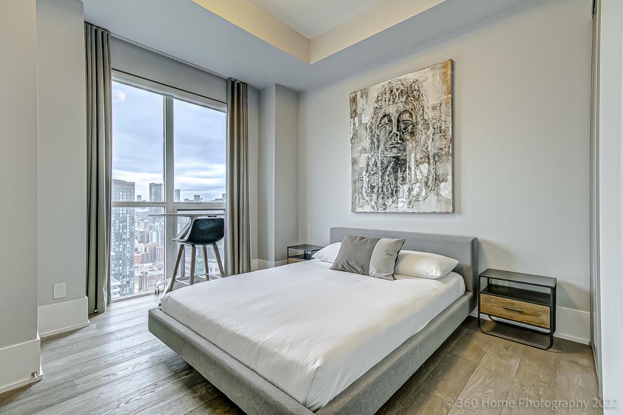Apartment Loft - Entertainment & Financial District *