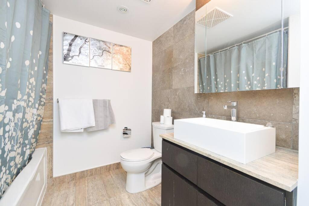 Location With & Views Parking Apartment