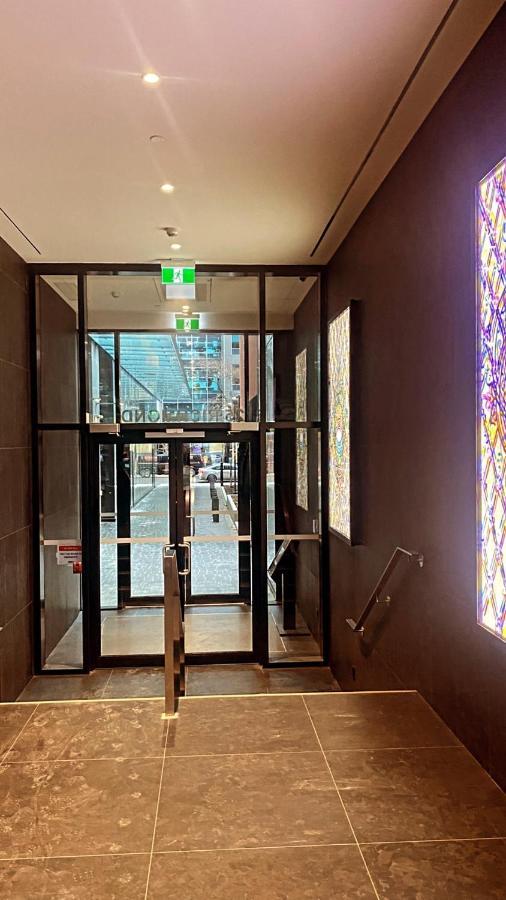 In The Heart Of Downtown Apartment