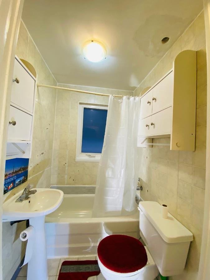 Bungalow 3 Bedrooms Space Share Canada Villa