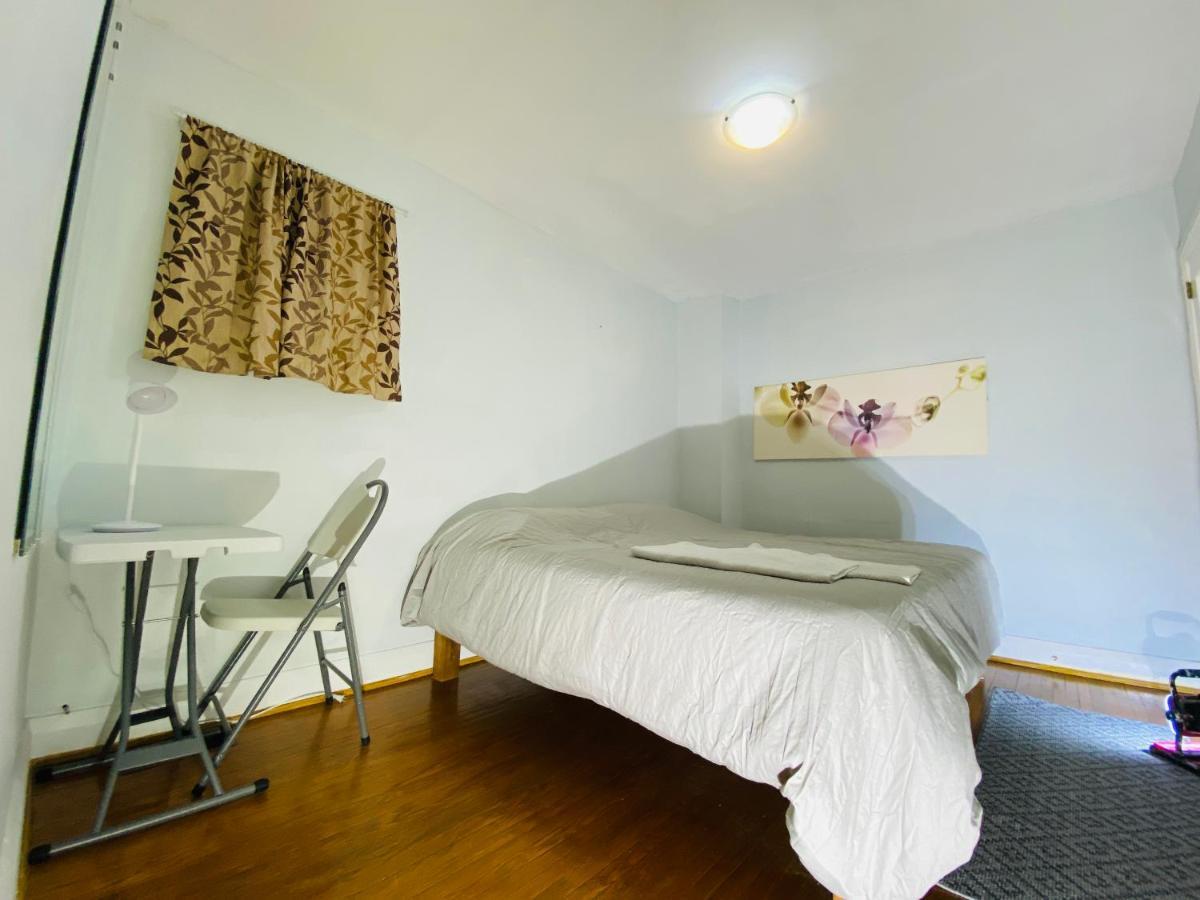 Bungalow 3 Bedrooms Space Share Canada