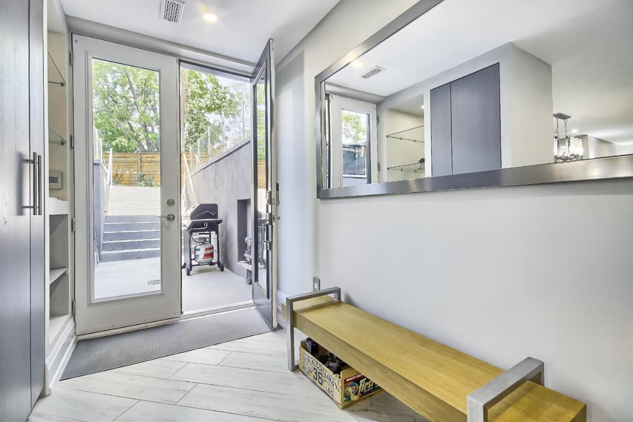 Charming And Luxurious 2br+1bath Guest Toronto