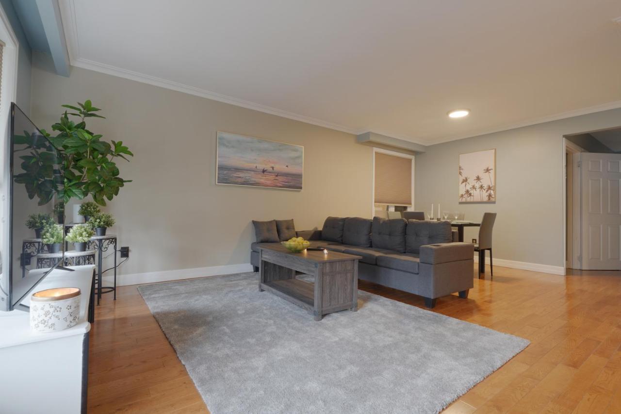 Ikonstay Musician's Retreat Homestay Toronto