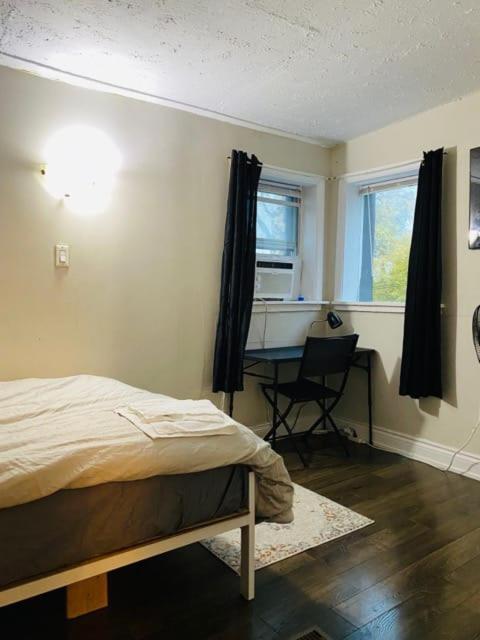 Bungalow 3 Bedrooms Space Share Canada *