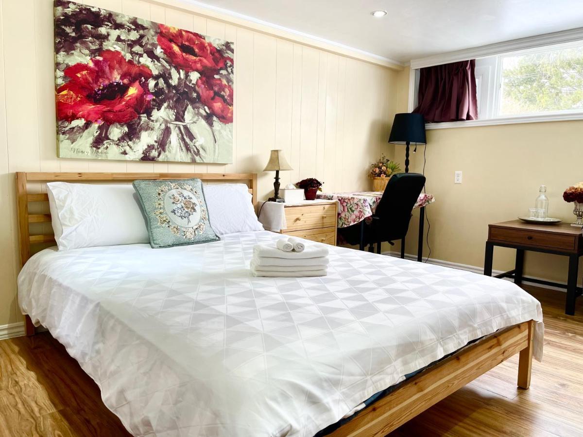 Perfect Home-private Washrooms,free Parking,high Speed Net Homestay *