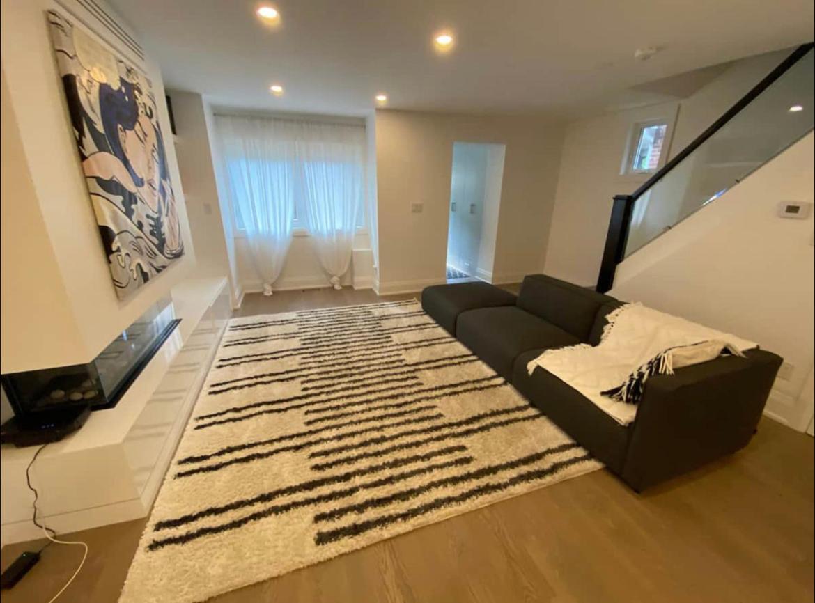 Apartment Luxury Modern House With Ev Charger