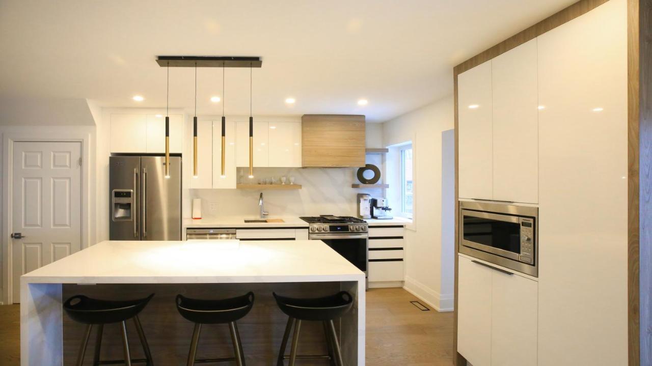 Luxury Modern House With Ev Charger Apartment *