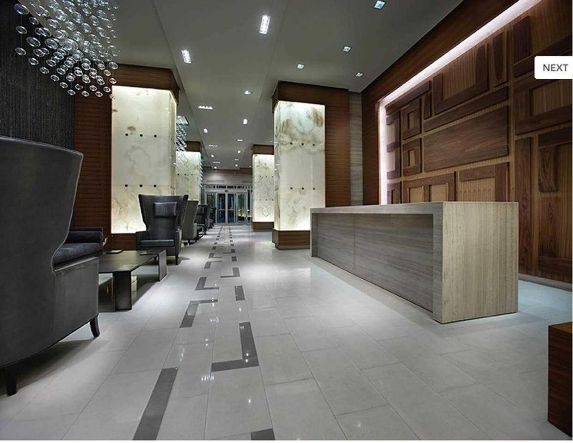 Downtown Cn Tower Suites