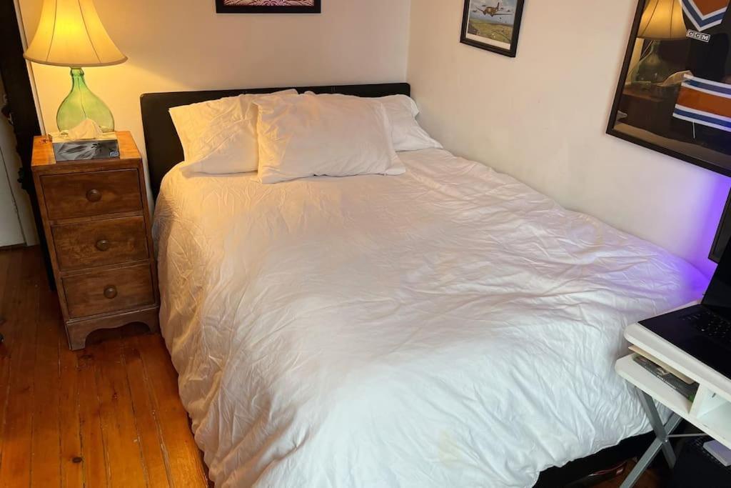 Cabbagetown Retreat Holiday home Toronto
