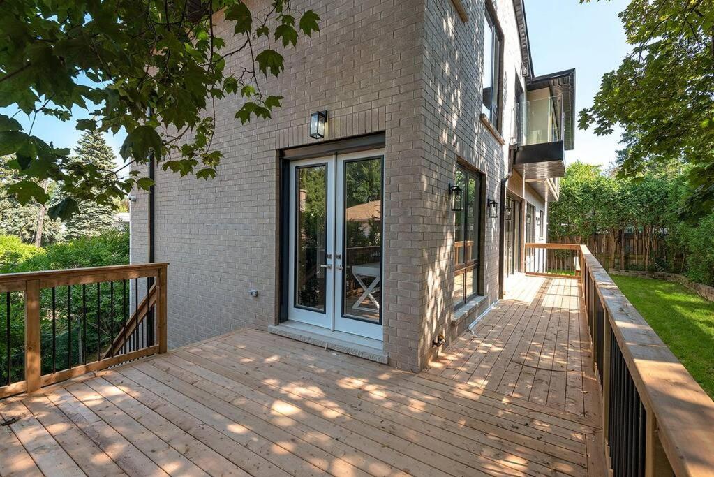 Villa Luxury 6 Bedrooms With Spacious Indoor *