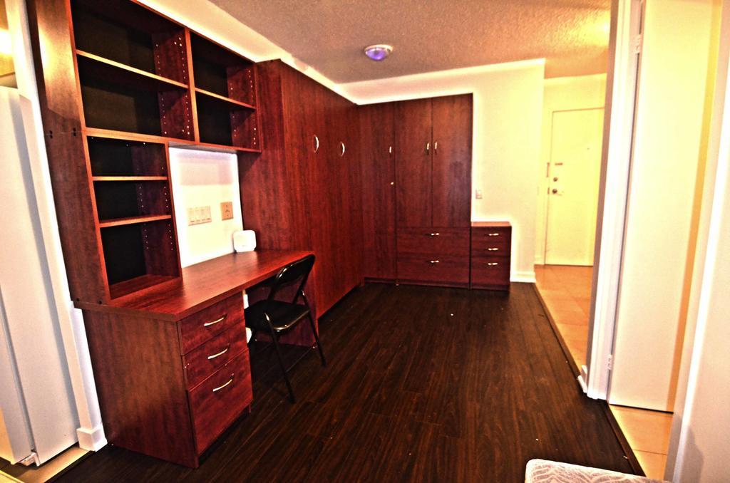 Escape - Front Street West - 361 Front Street West Apartment *