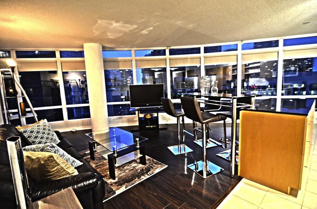 Escape - Front Street West - 361 Front Street West Apartment *