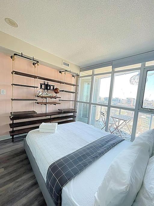 Upscale Downtown By Cn Tower Apartment Toronto